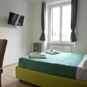 Bed & Breakfast Sunnycornerinrhome, Rome